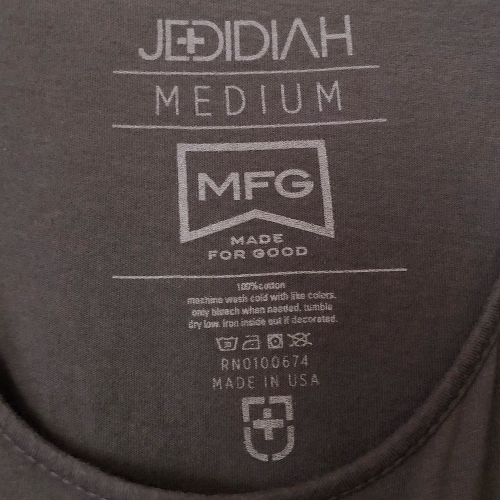 Shirt - Picture 2 of 3